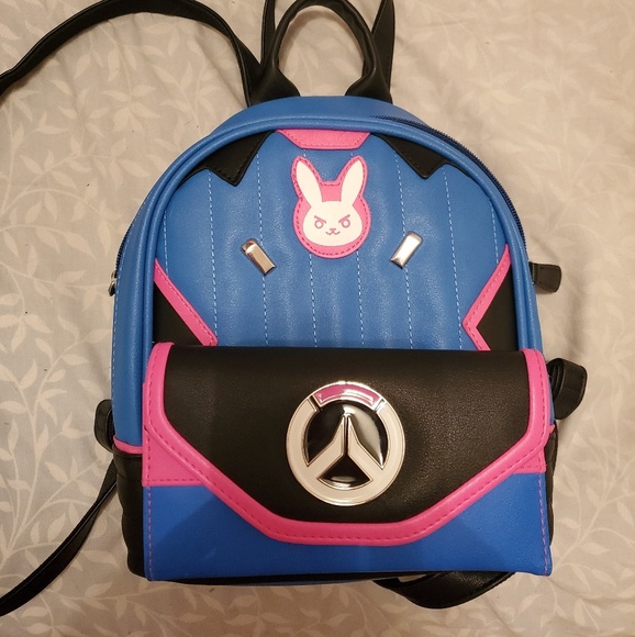 dva sling bag